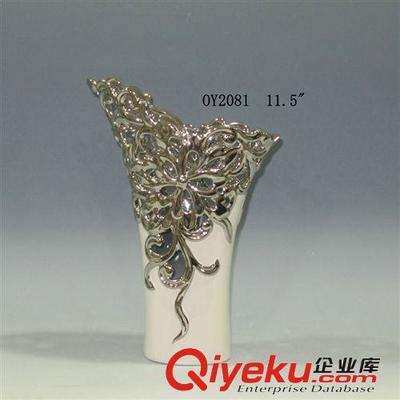 供应 陶瓷工艺品抽象艺术品家居饰品电镀镂空花瓶 批发-潮州市枫溪区欧雅陶瓷制作厂提供供应 陶瓷工艺品抽象艺术品家居饰品电镀镂空花瓶 批发的相关介绍、产品、服务、图片、价格潮州市枫溪区欧雅陶瓷制作厂、陶瓷花插;家居饰品;陶瓷花瓶;陶瓷水果盘;陶瓷水果碗;陶瓷工艺饰品;陶瓷摆饰品;陶瓷抽象饰品;现代家居摆饰;电镀工艺品